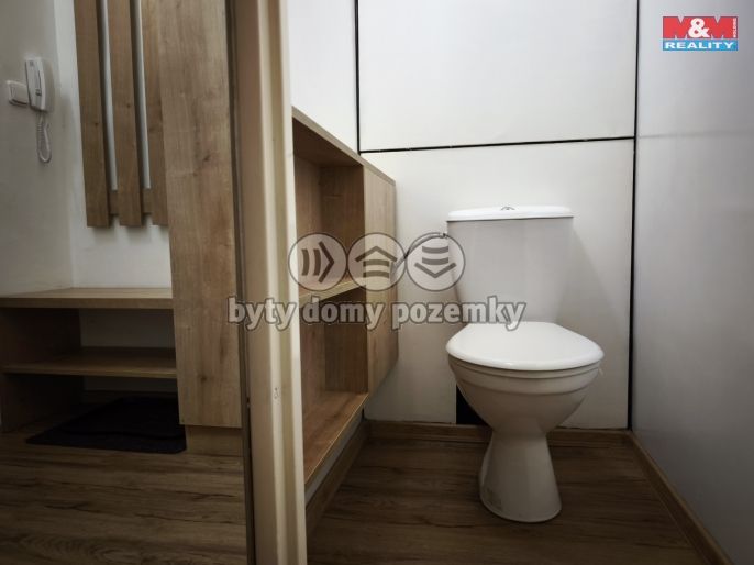 Pronájem, Byt 1+kk, Karviná