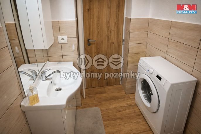 Pronájem, Byt 2+kk, Rožnov pod Radhoštěm