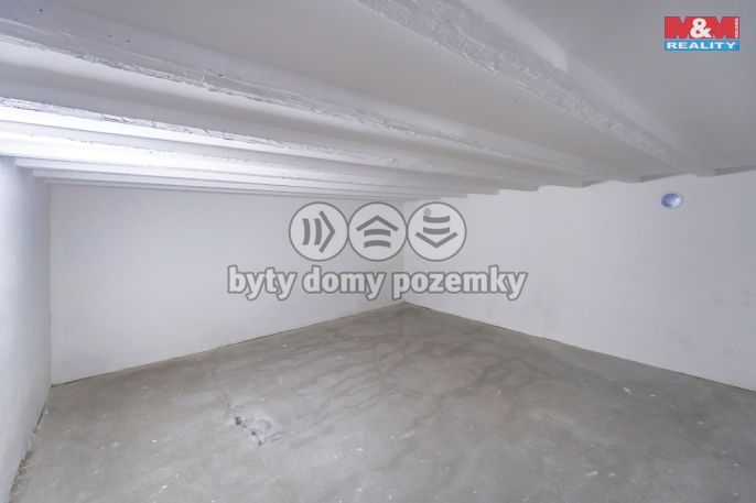 Prodej, Nájemní dům, Znojmo