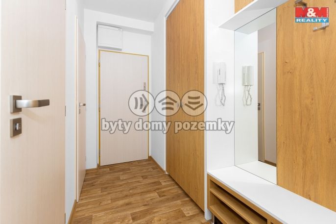 Pronájem, Byt 3+kk, Pardubice