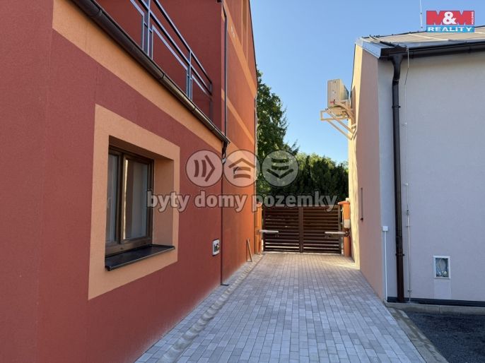 Pronájem, Kancelářský prostor, Měšice