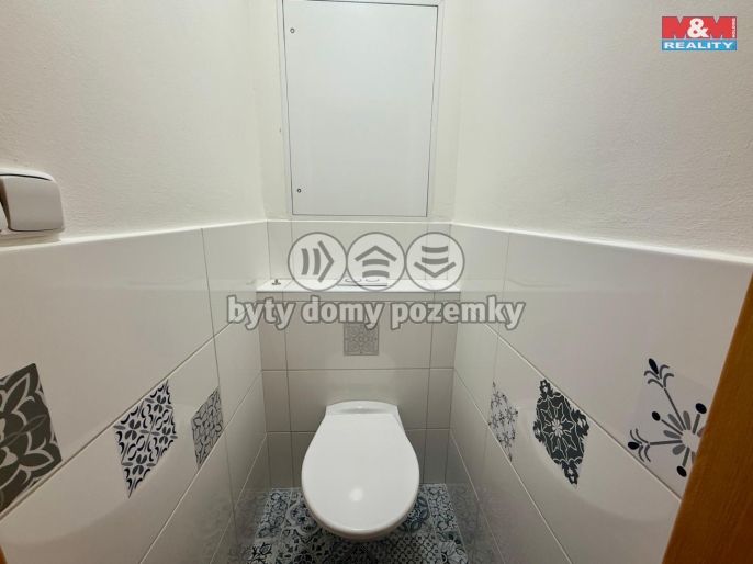 Pronájem, Byt 4+1, Hradec Králové