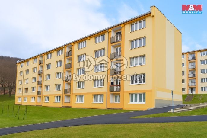 Pronájem, Byt 4+kk, Meziboří