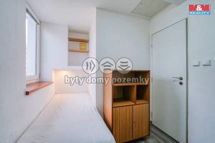 Pronájem, Byt 1+kk, Rokycany