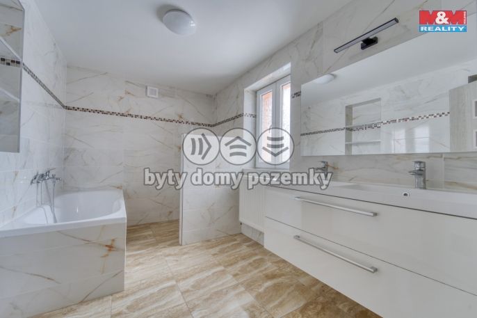 Prodej, Rodinný dům, Pernarec