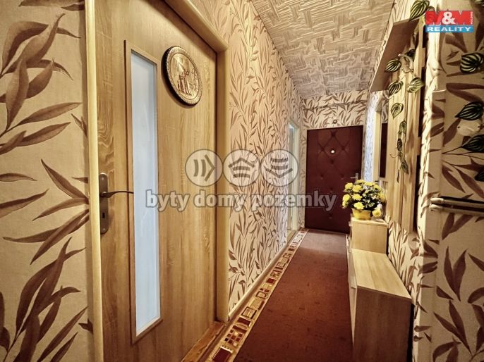 Prodej, Byt 3+1, Uhlířské Janovice