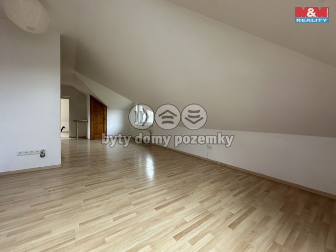 Pronájem, Byt 4+kk, Dobruška