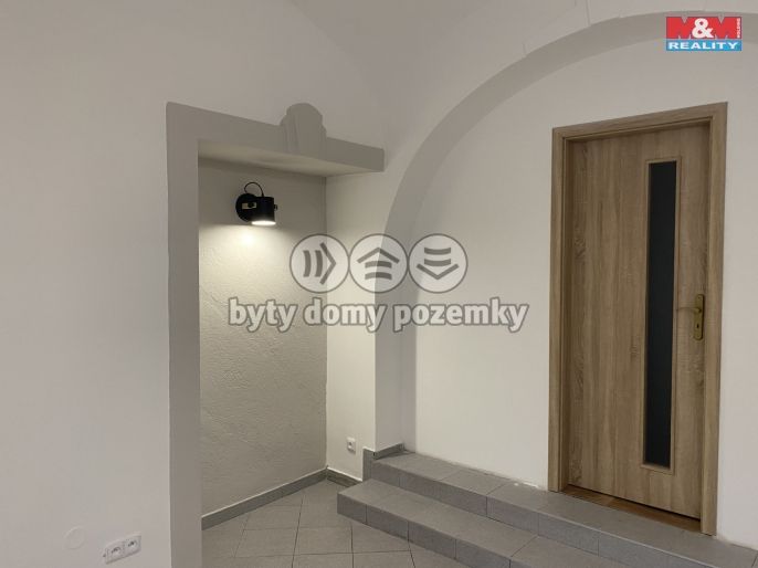 Pronájem, Obchod a služby, Dobruška