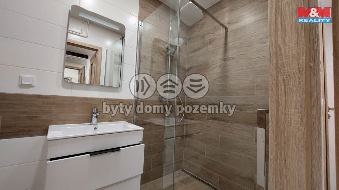 Pronájem, Byt 1+1, Třinec