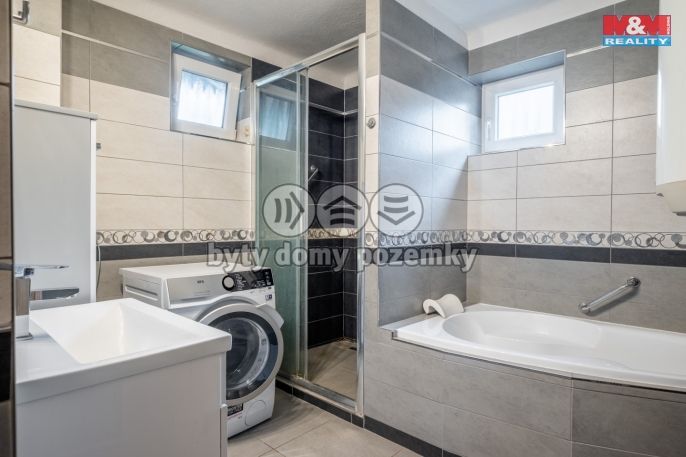 Prodej, Zemědělská usedlost, Dobev