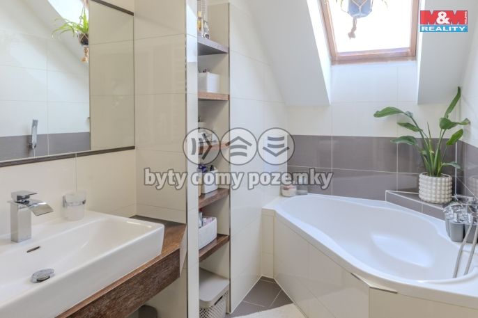 Prodej, Byt 3+1, Zlín