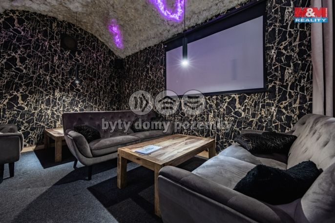 Pronájem, Restaurace, stravování, Benešov