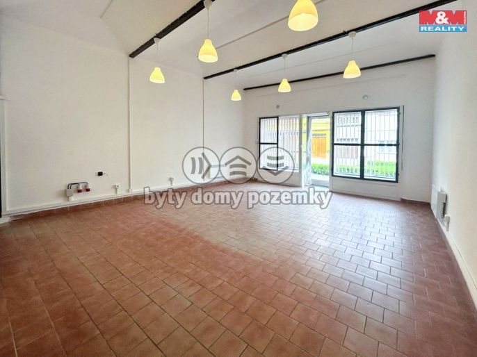 Pronájem, Obchod a služby, Libochovice