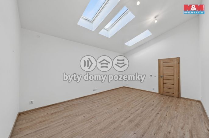 Prodej, Byt 4+kk, Troubsko