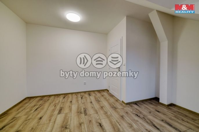 Prodej, Nájemní dům, Luby