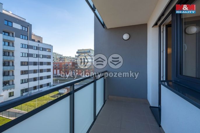 Pronájem, Byt 1+kk, Praha