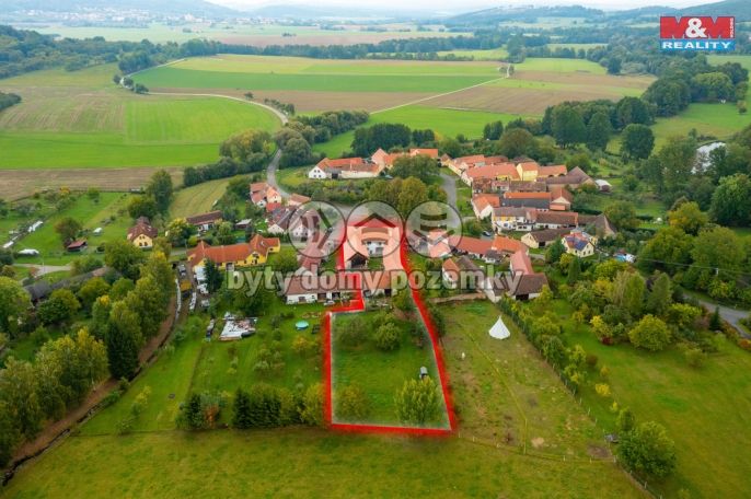 Prodej, Zemědělská usedlost, Lhenice