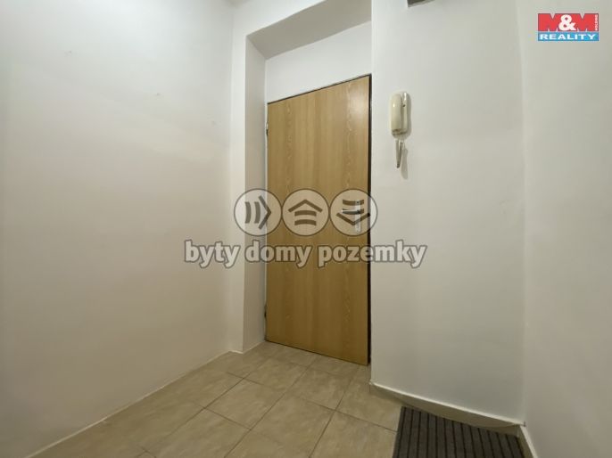 Pronájem, Byt 1+1, Kostelec nad Černými lesy