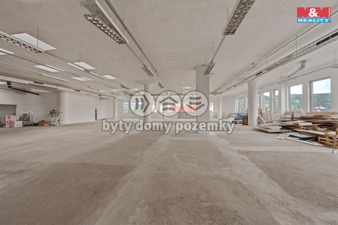 Pronájem, Obchod a služby, Děčín