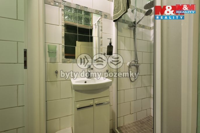 Pronájem, Rodinný dům, Bouzov