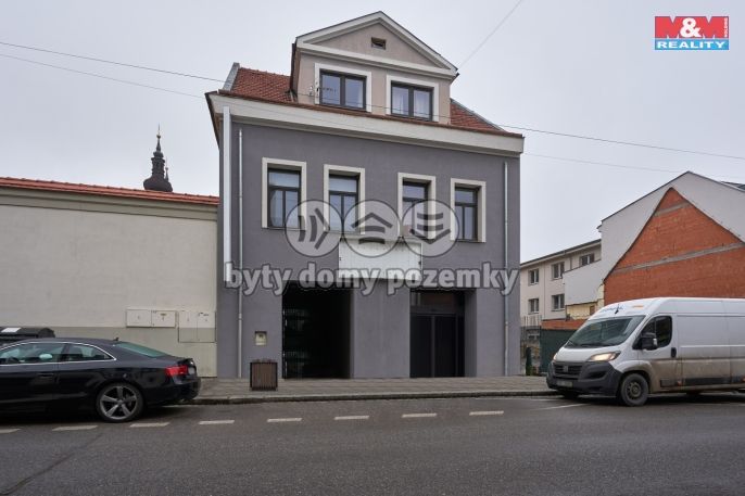 Pronájem, Obchod a služby, Uherský Brod