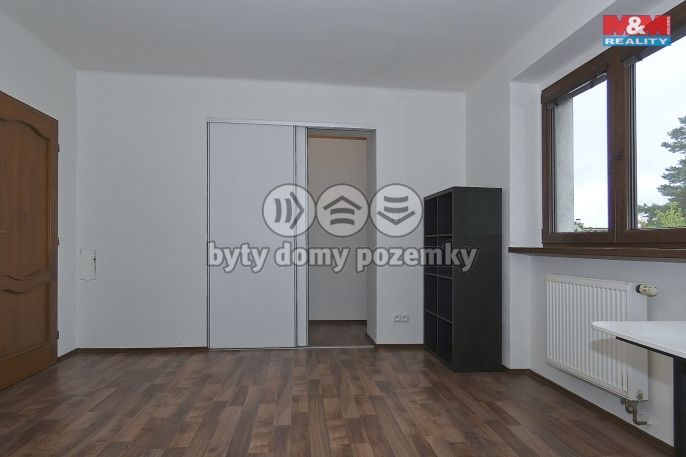 Pronájem, Byt 3+kk, Chvaletice