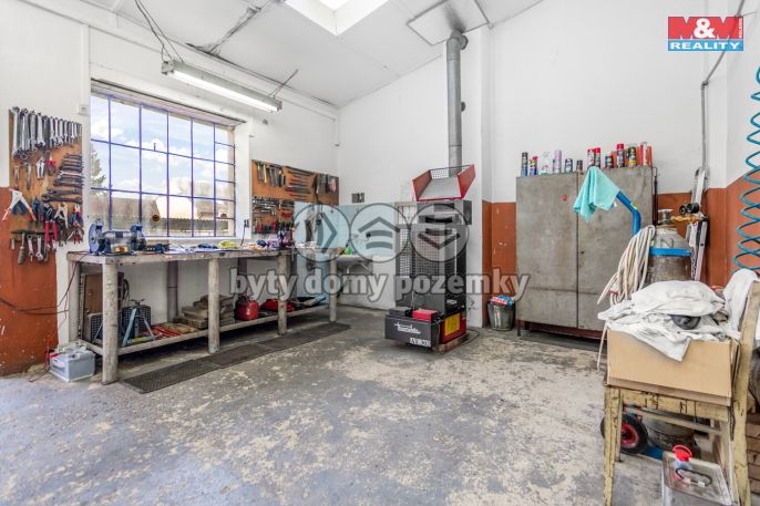 Pronájem, Obchodní objekt, Mělník