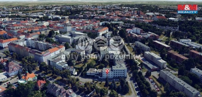 Pronájem, Byt 1+kk, Hradec Králové