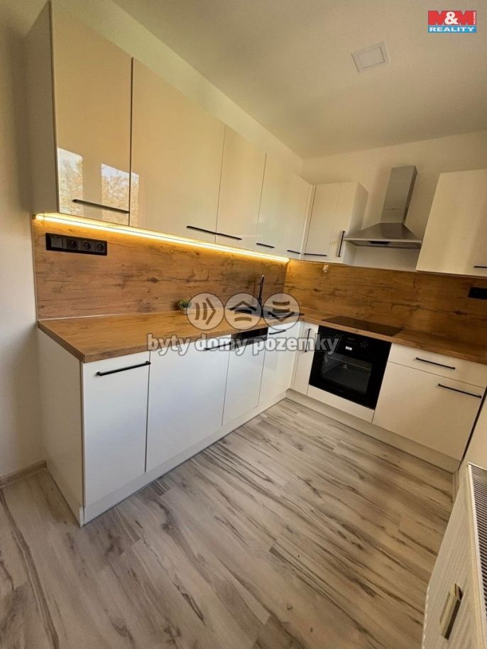 Prodej, Byt 3+1, Karviná