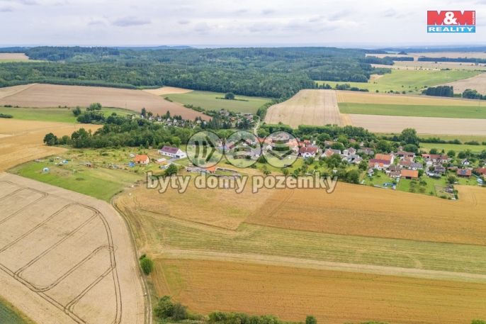 Prodej, Pozemek k bydlení, Lužany