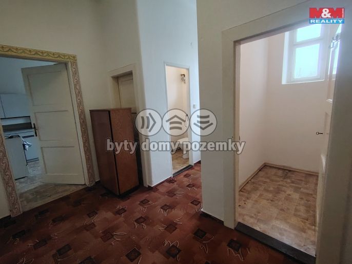 Pronájem, Byt 1+1, Benešov