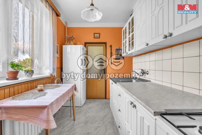 Prodej, Byt 3+1, Chrudim