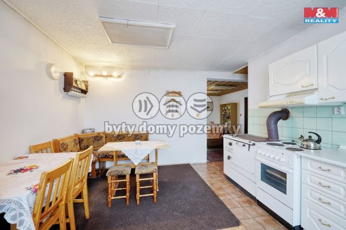 Prodej, Rodinný dům, Bezvěrov