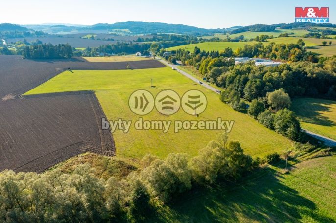 Prodej, Pole, Čestice