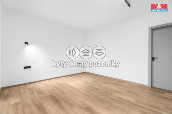 Prodej, Rodinný dům, Jenštejn