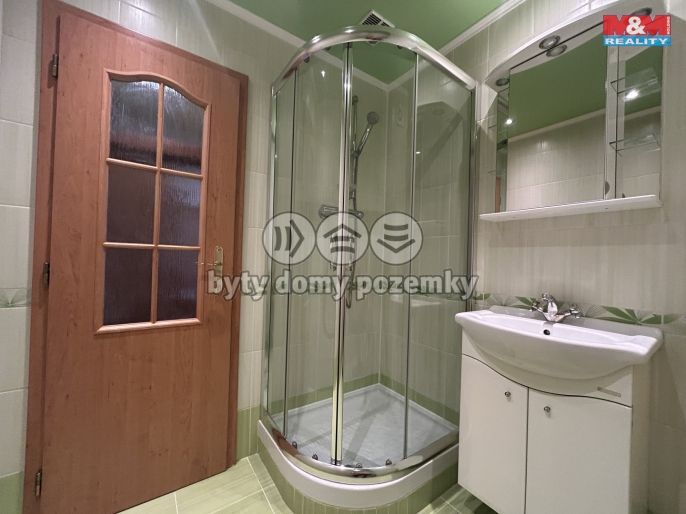 Pronájem, Byt 1+kk, Ústí nad Labem