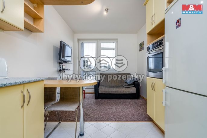 Pronájem, Byt 2+kk, Hradec Králové