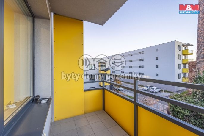 Pronájem, Byt 3+kk, Pardubice