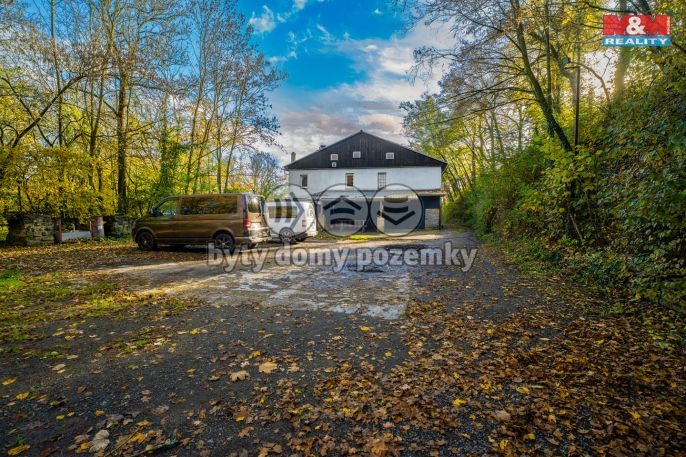 Prodej, Obchod a služby, Krnsko