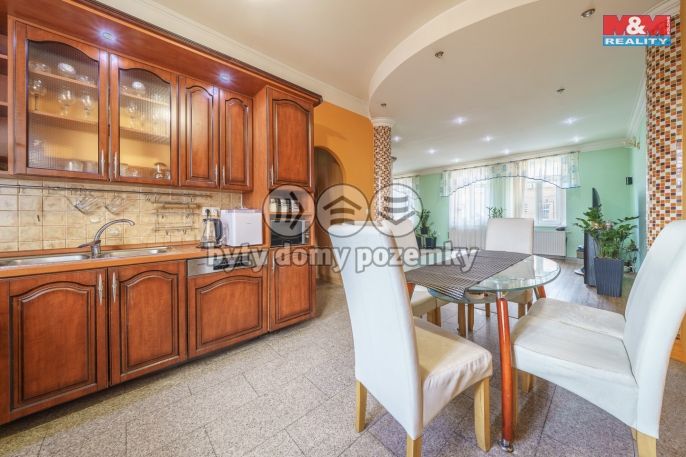 Prodej, Nájemní dům, Karlovy Vary