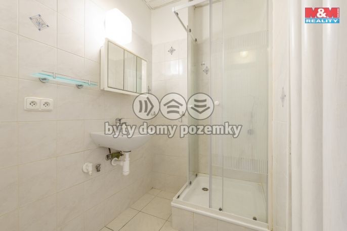 Prodej, Byt 2+1, Karlovy Vary