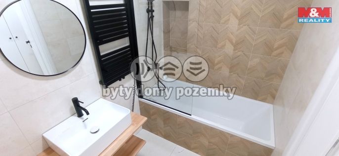 Pronájem, Byt 3+kk, Baška