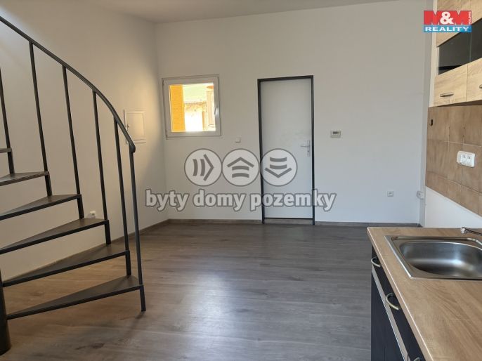 Pronájem, Byt 2+kk, Přelouč