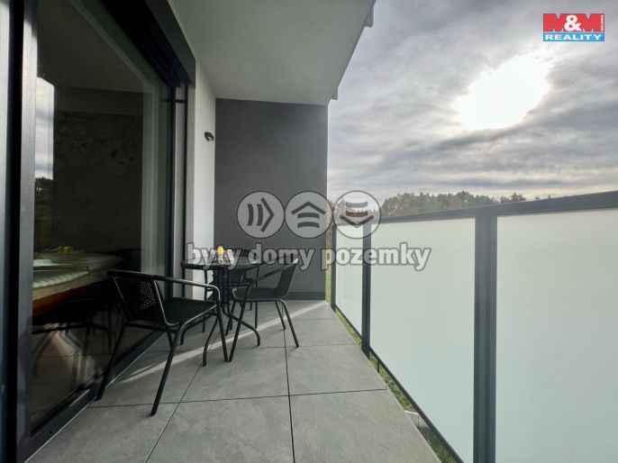 Pronájem, Byt 1+kk, Třeboň