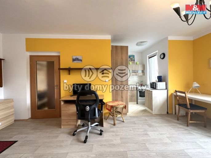 Pronájem, Byt 1+kk, Praha