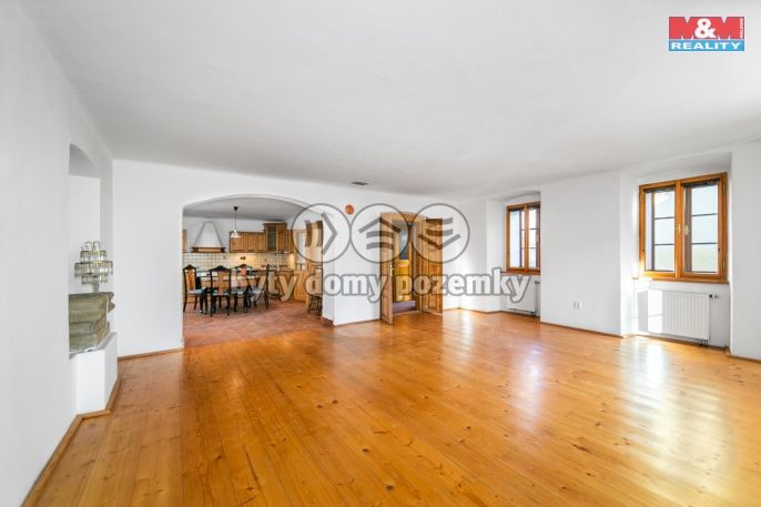 Pronájem, Zemědělská usedlost, Dobrovíz