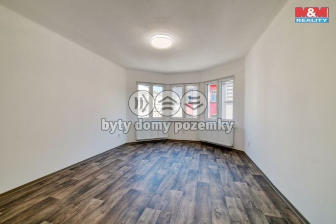 Prodej, Byt 4+1, Cheb