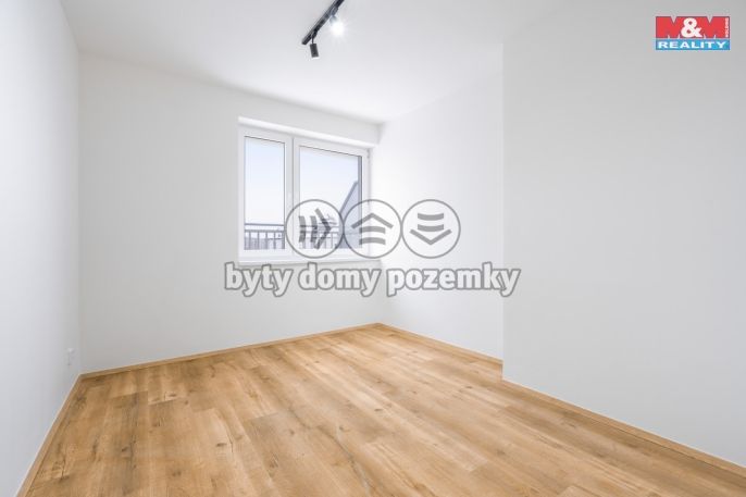 Pronájem, Byt 2+1, Slaný