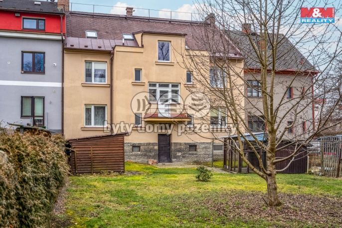 Pronájem, Byt 1+1, Police nad Metují