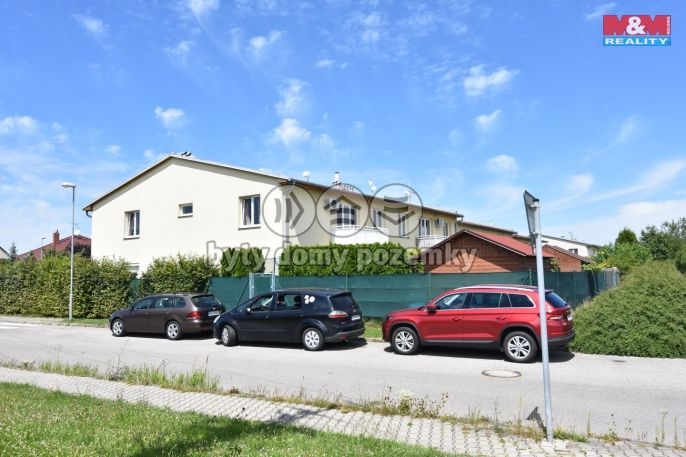 Pronájem, Byt 2+kk, Mratín